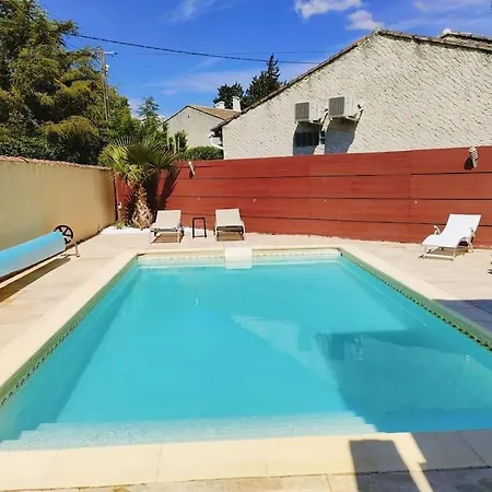 44m2 Avec Piscine Apartment *